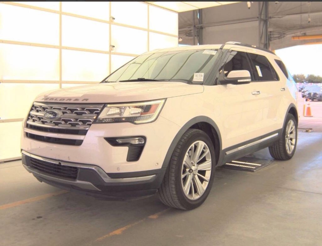 2019 Ford Explorer Image 2