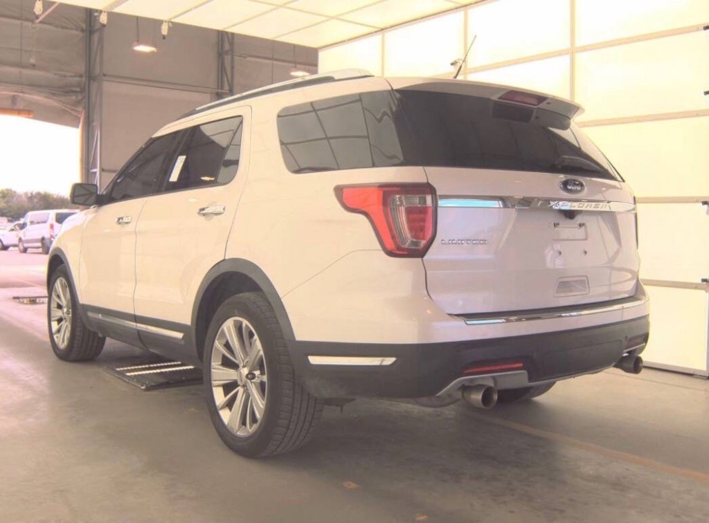 2019 Ford Explorer Image 5