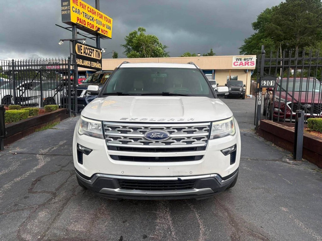 2019 Ford Explorer Image 3