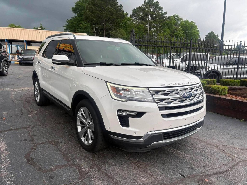 2019 Ford Explorer Image 4