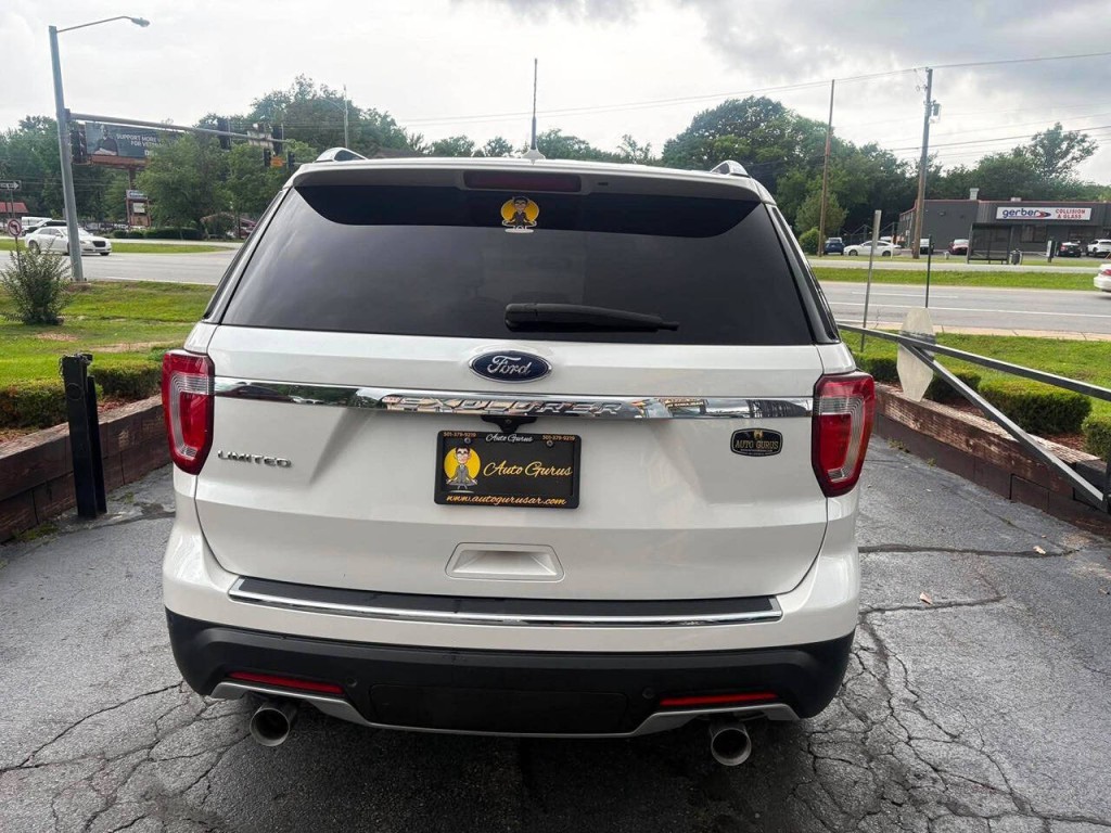 2019 Ford Explorer Image 7