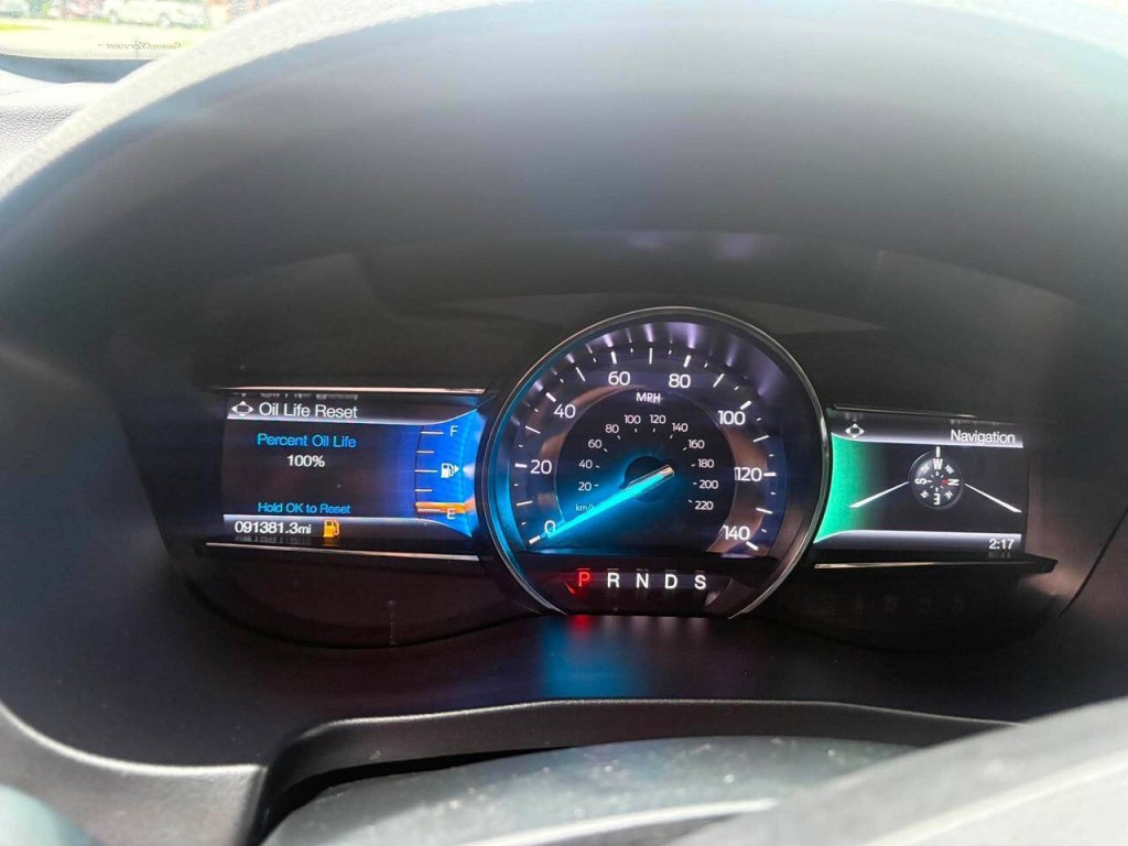 2019 Ford Explorer Image 14