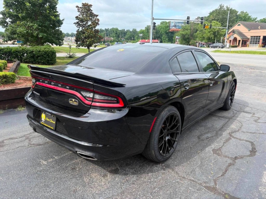 2022 Dodge Charger Image 6