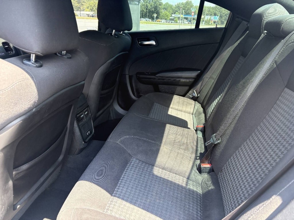 2019 Dodge Charger Image 11