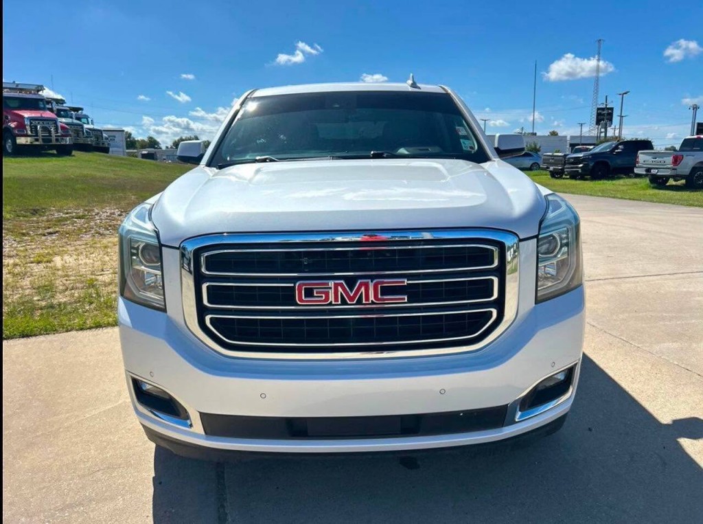 2018 GMC Yukon Image 3