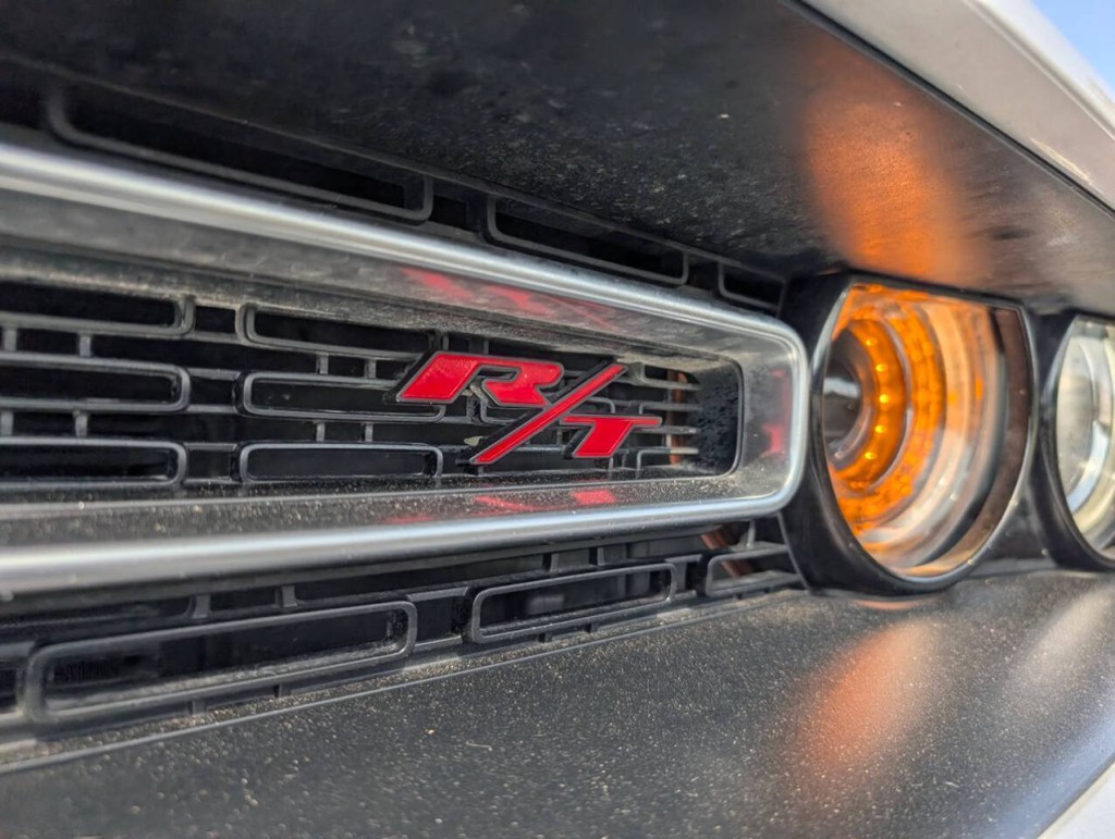 2022 Dodge Challenger Image 9