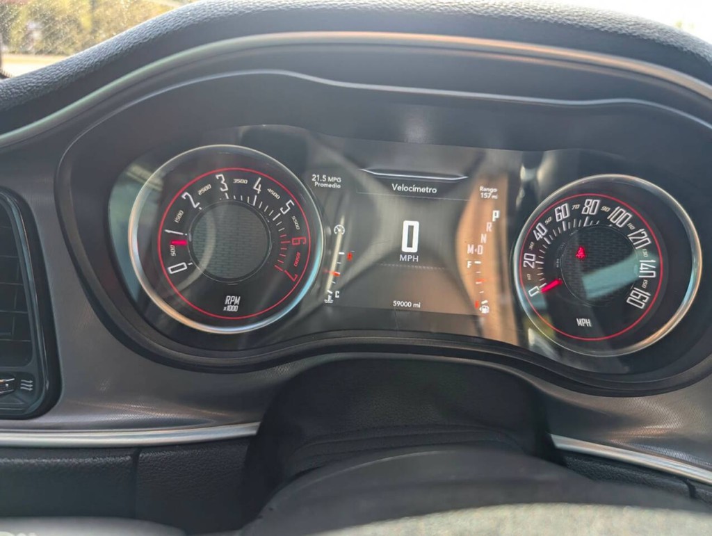 2022 Dodge Challenger Image 13