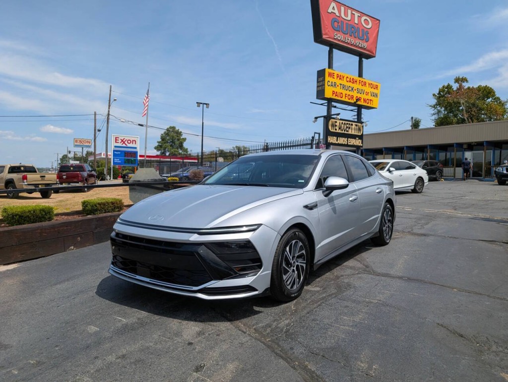 2026 Hyundai Sonata Image 2