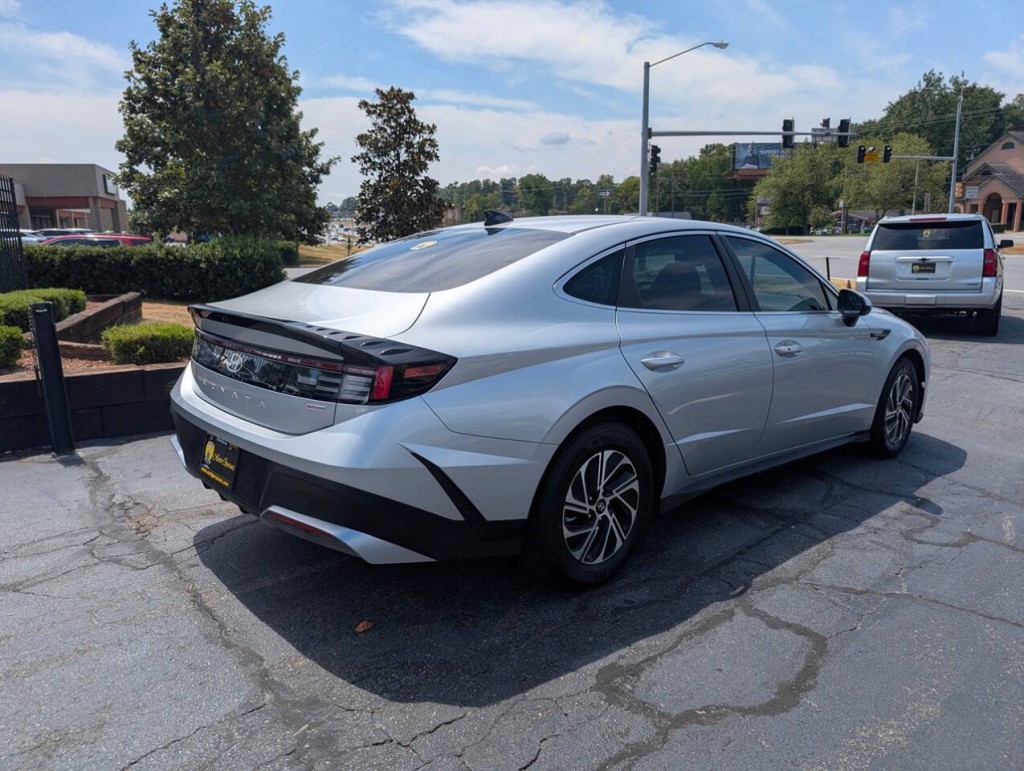 2026 Hyundai Sonata Image 5