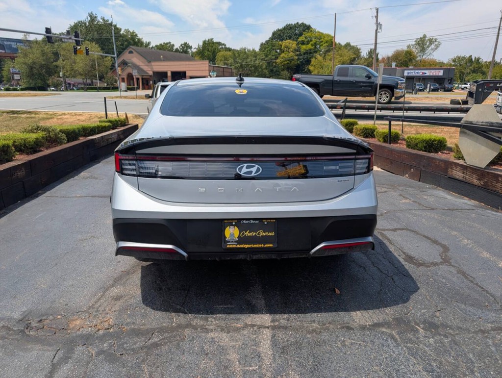2026 Hyundai Sonata Image 7
