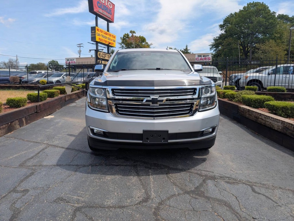 2018 Chevrolet Tahoe Image 2
