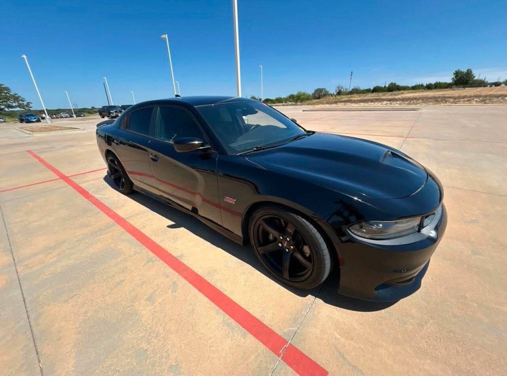 2019 Dodge Charger Image 3