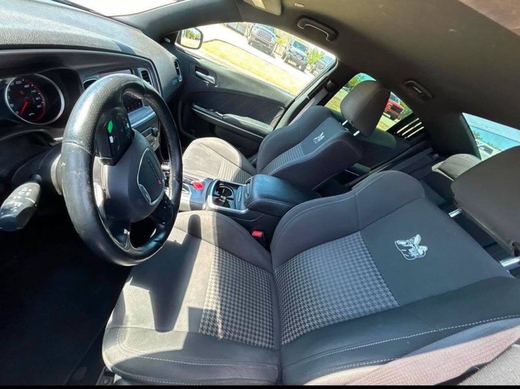 2019 Dodge Charger Image 6