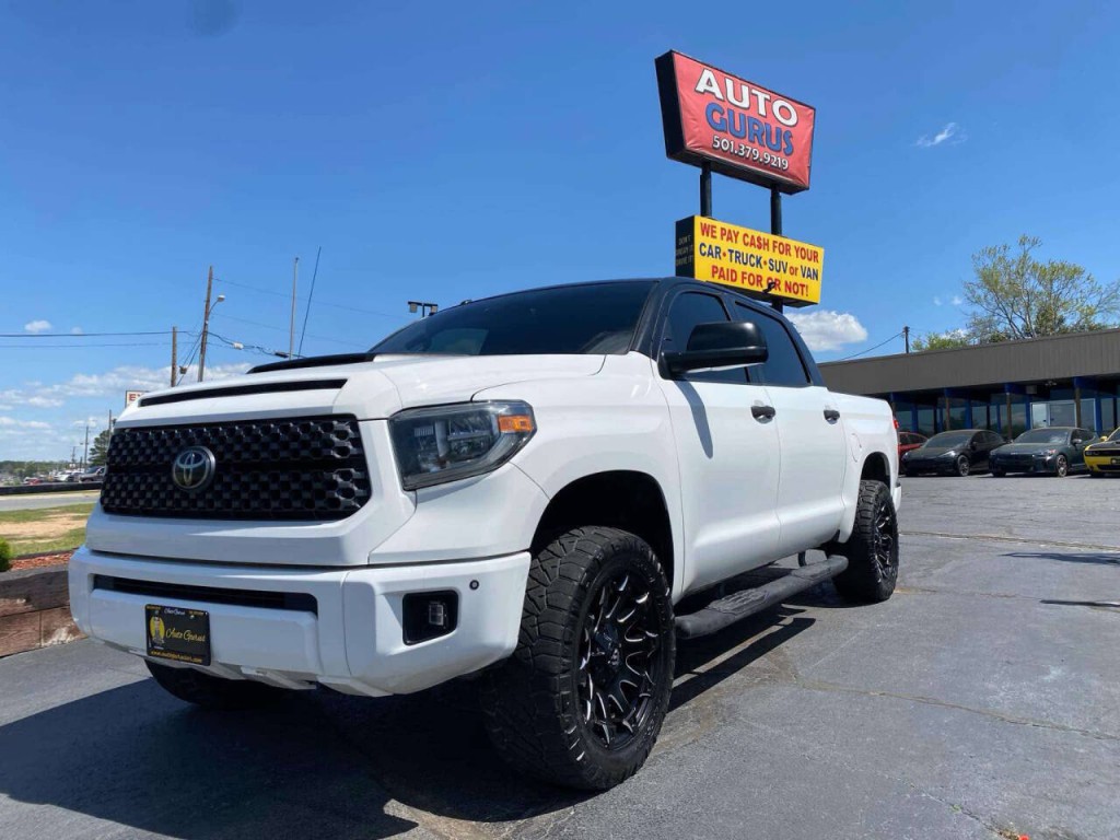 2018 Toyota Tundra Image 2