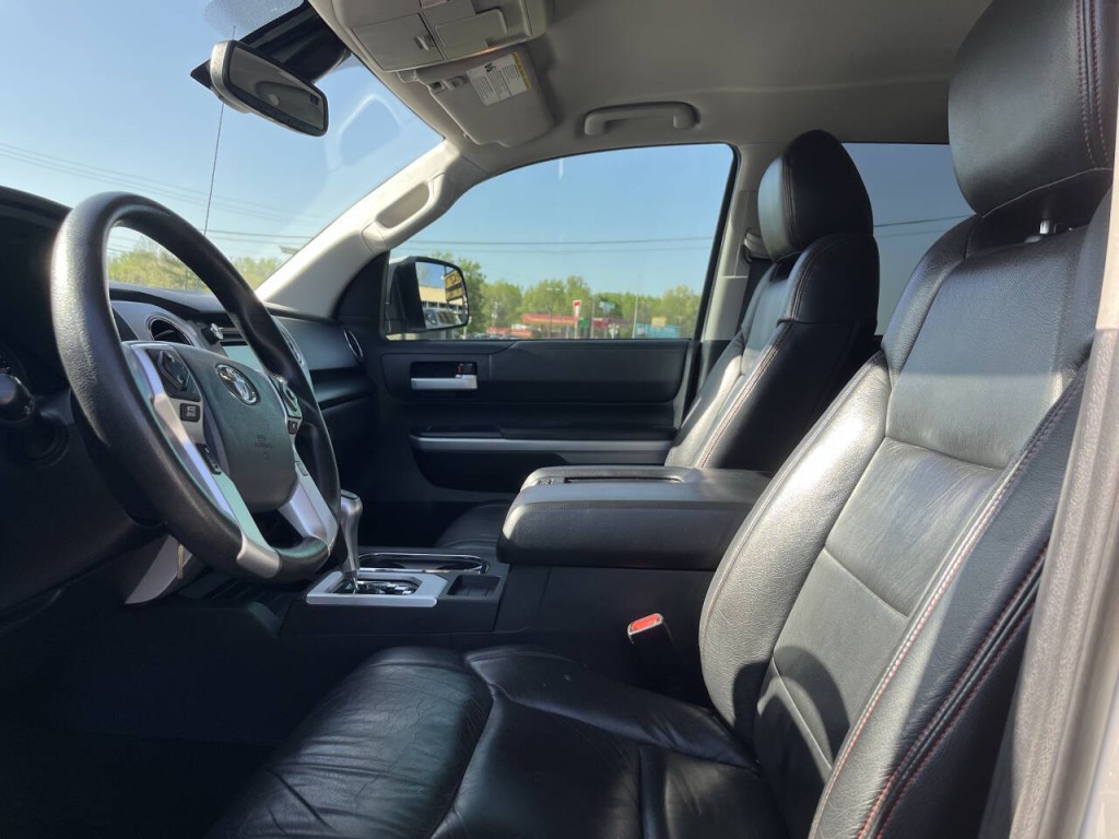 2018 Toyota Tundra Image 10