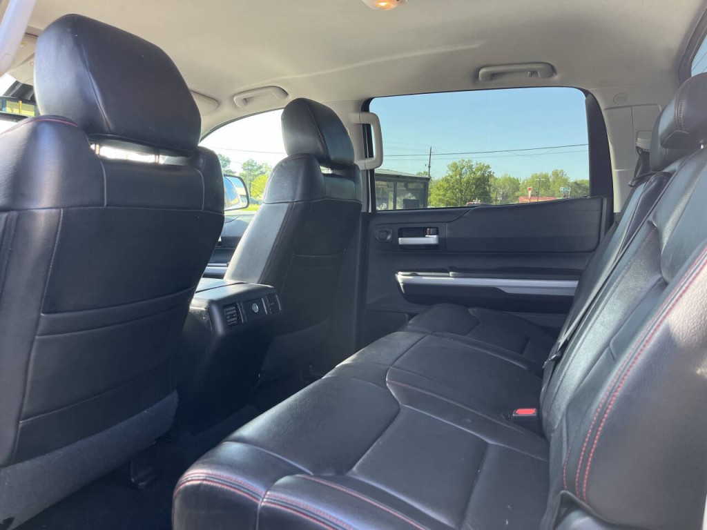 2018 Toyota Tundra Image 11
