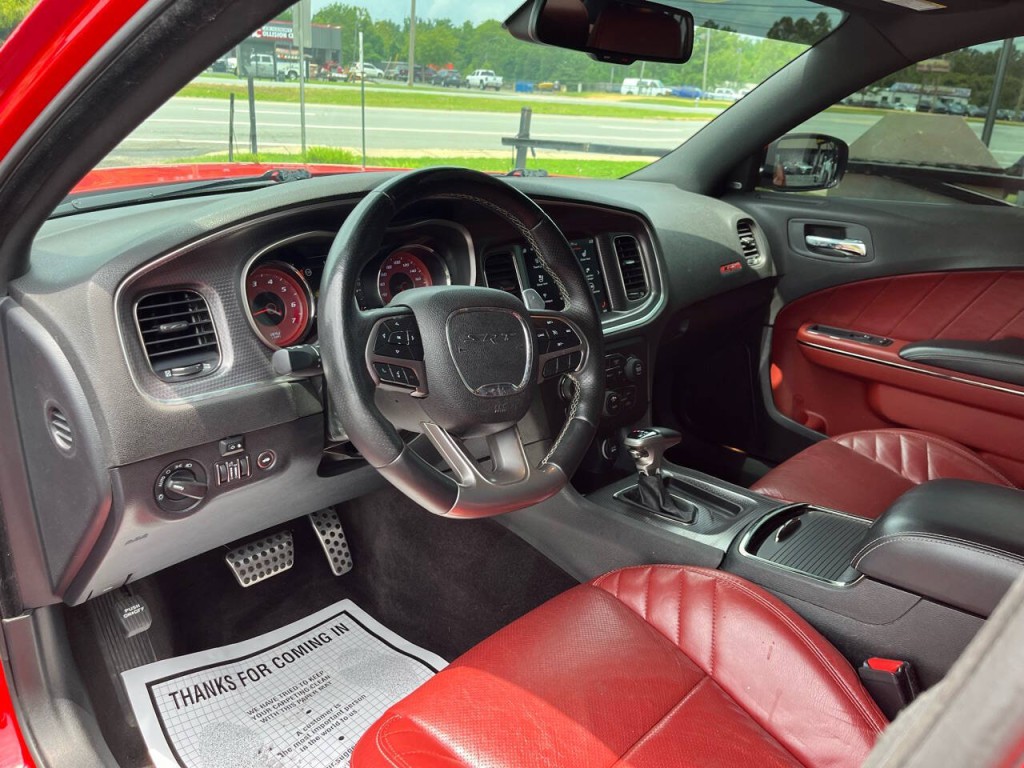 2018 Dodge Charger Image 8