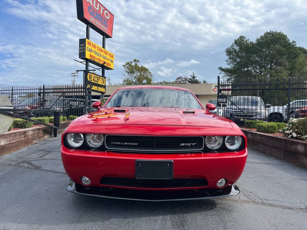 2013 Dodge Challenger Image 3