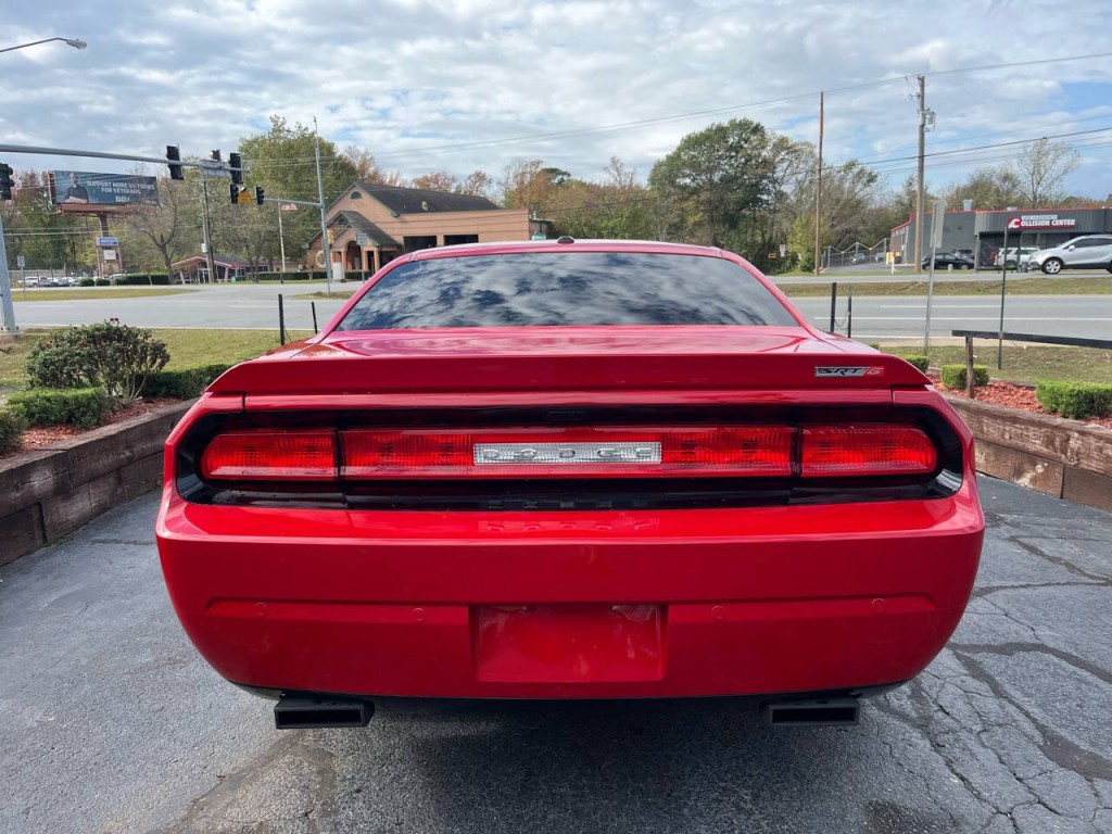 2013 Dodge Challenger Image 6