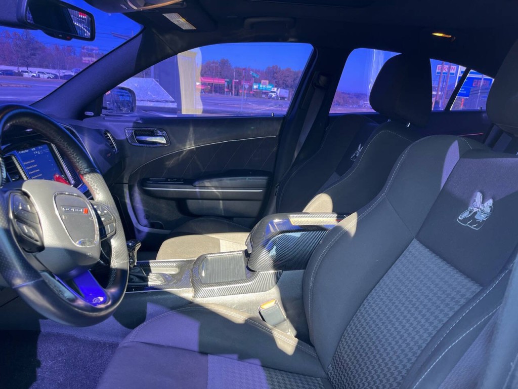 2021 Dodge Charger Image 11
