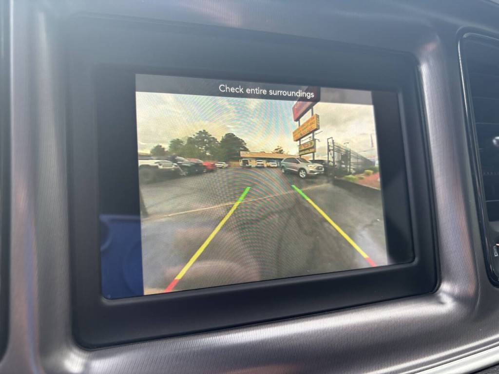2021 Dodge Challenger Image 13