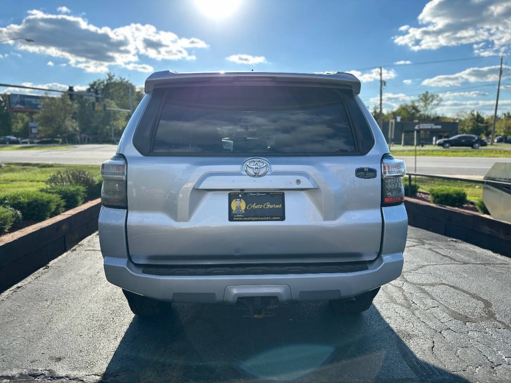 2019 Toyota 4Runner Image 6