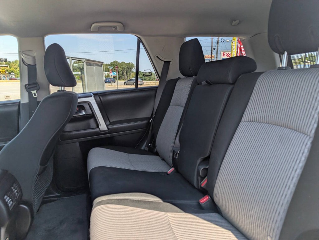2019 Toyota 4Runner Image 9