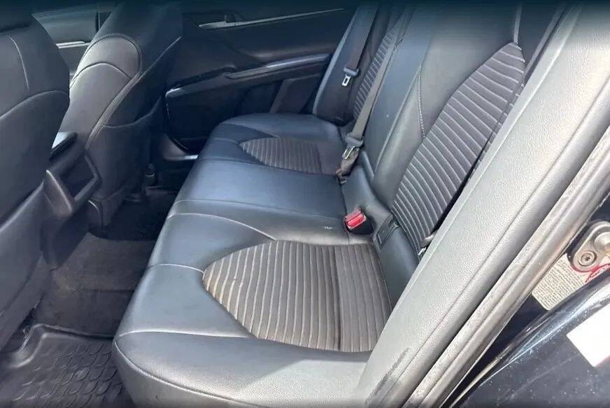 2018 Toyota Camry Image 8
