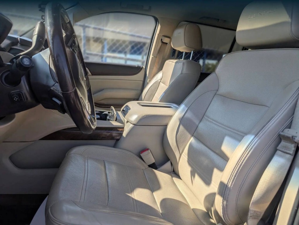 2018 GMC Yukon Image 8