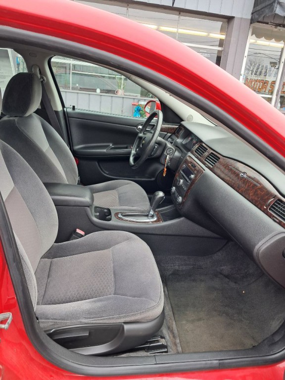 2013 Chevrolet Impala Image 9