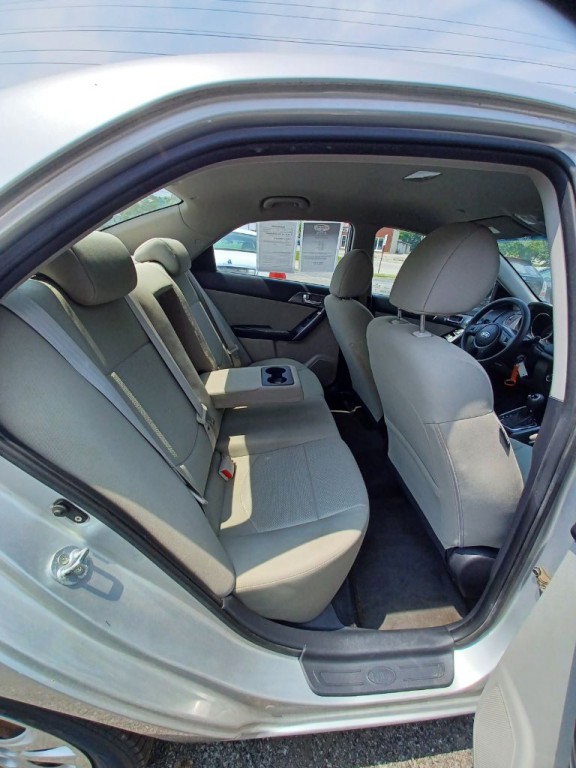 2013 Kia Forte Image 9