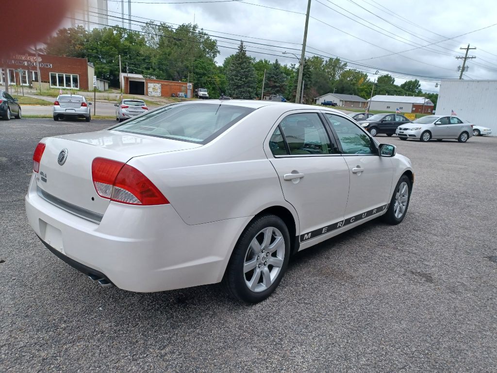 2010 Mercury Milan Image 10