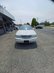 Image for 2003 Lincoln Town Car Executive ID: 6867104