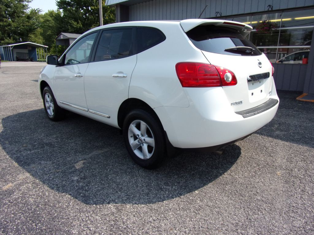 2013 Nissan Rogue Image 4