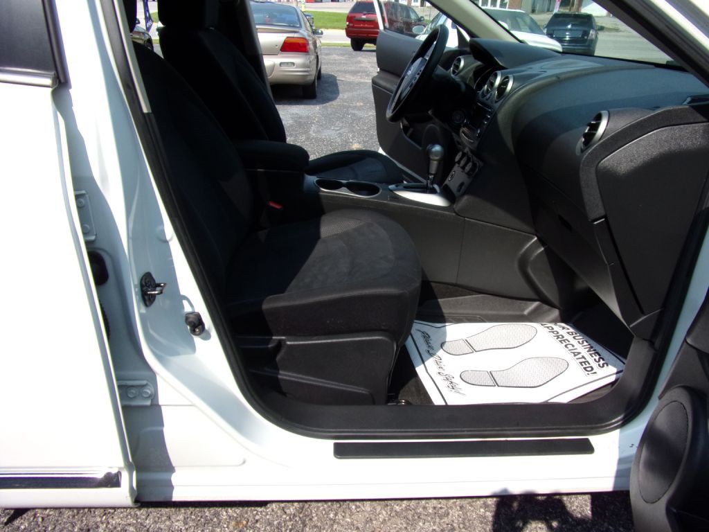 2013 Nissan Rogue Image 12