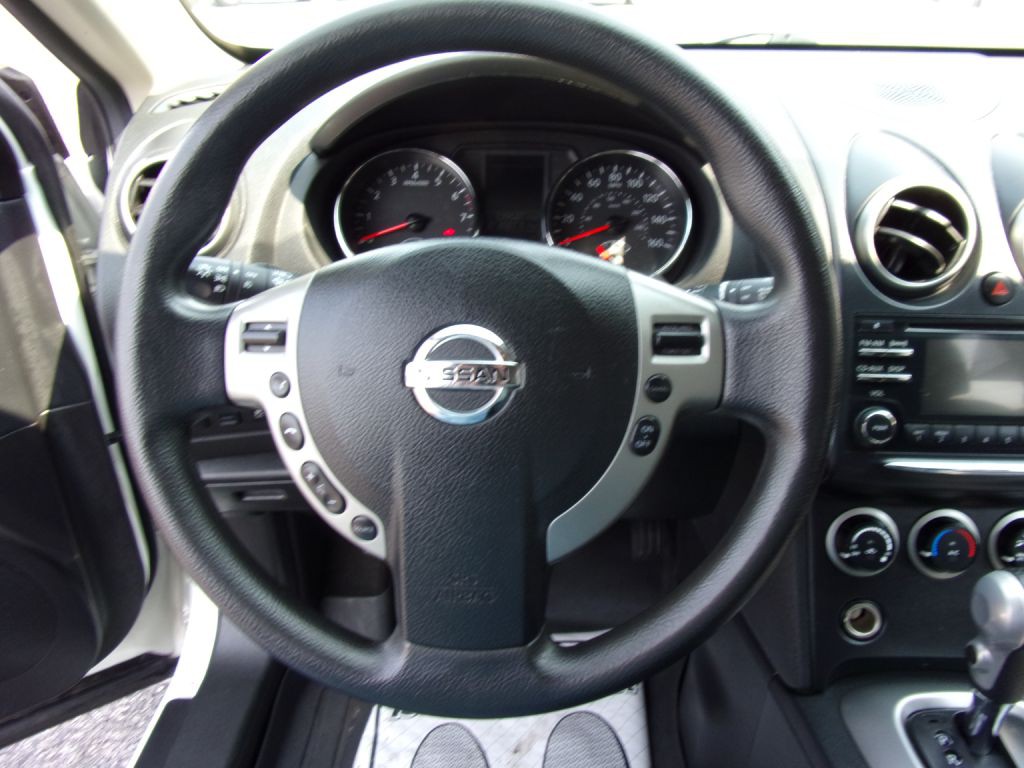 2013 Nissan Rogue Image 21