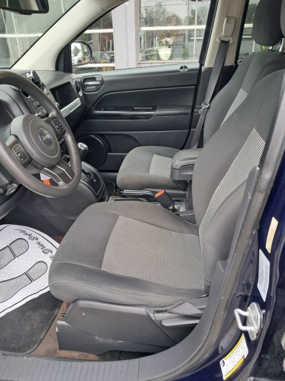2015 Jeep Compass Image 4