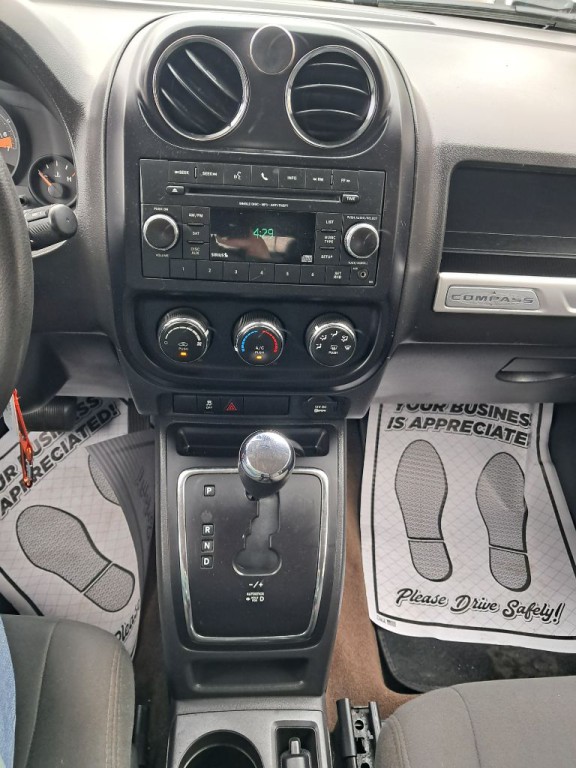 2015 Jeep Compass Image 5