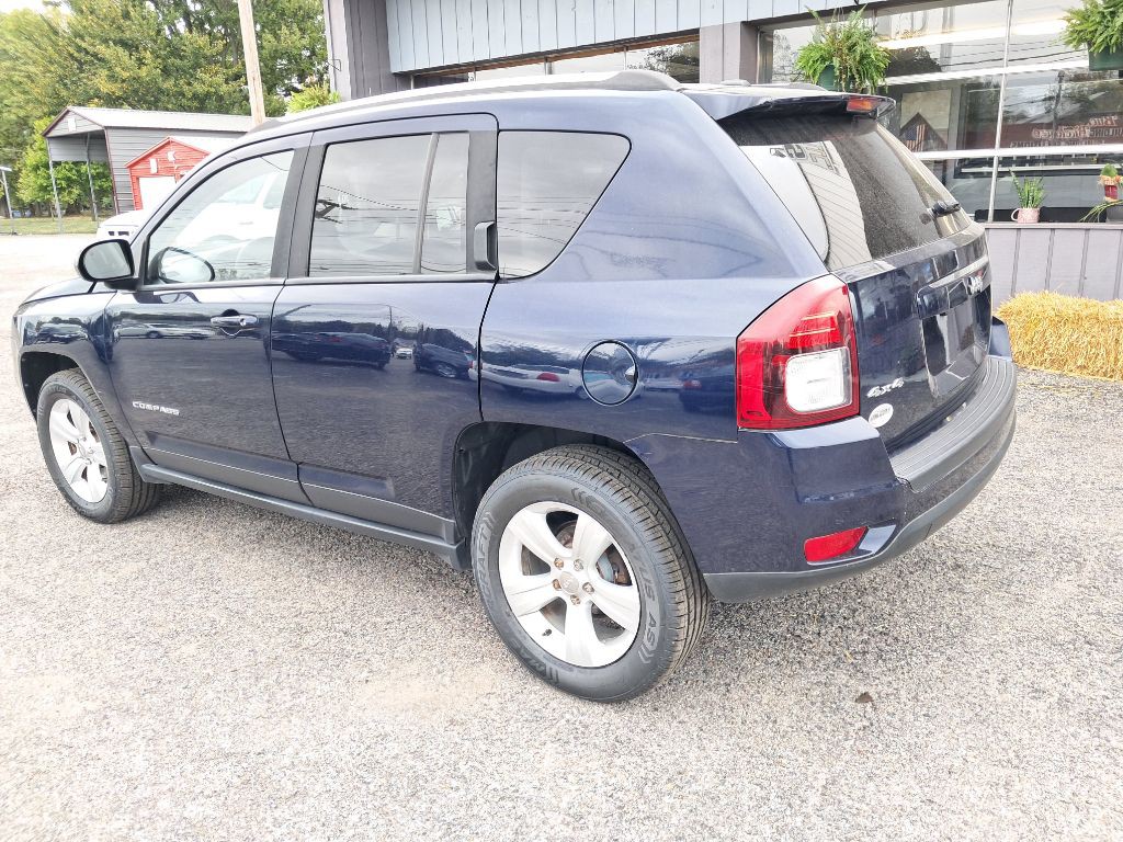 2015 Jeep Compass Image 10