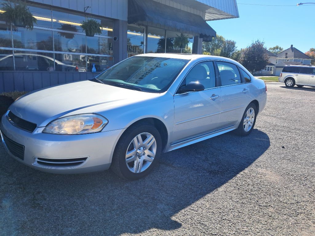 2013 Chevrolet Impala Image 2
