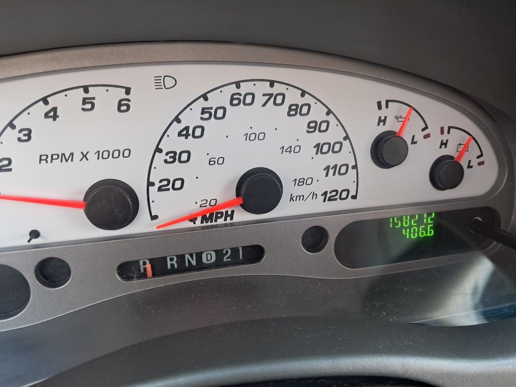 2004 Ford Explorer Image 2