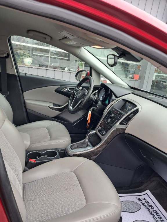 2015 Buick Verano Image 12
