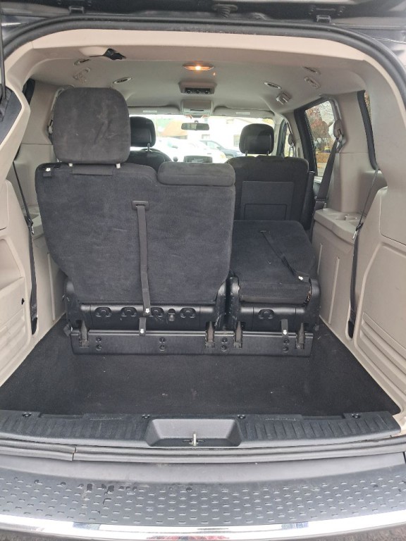 2016 Dodge Grand Caravan Image 8