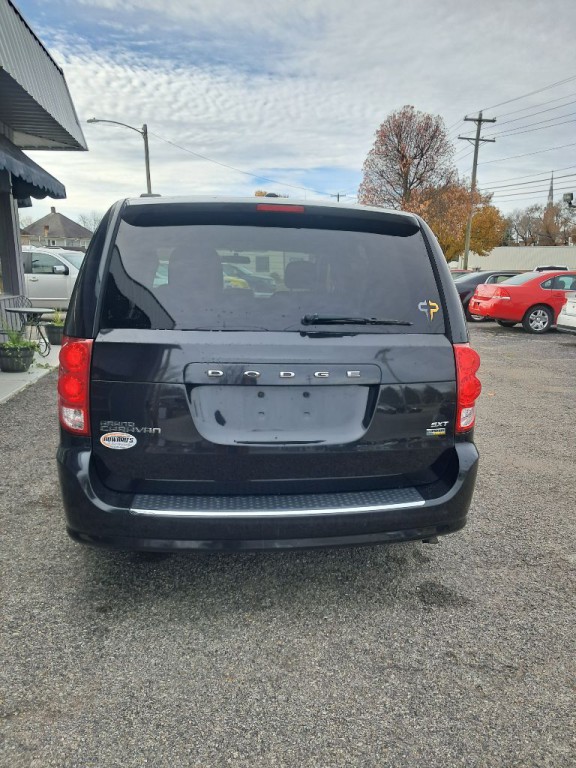 2016 Dodge Grand Caravan Image 11