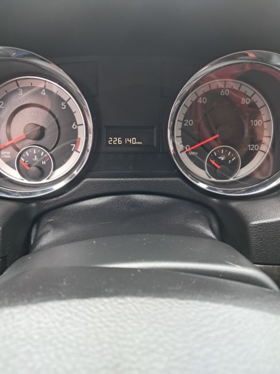 2016 Dodge Grand Caravan Image 2