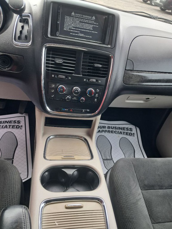 2016 Dodge Grand Caravan Image 4