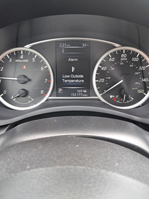 2018 Nissan Sentra Image 2