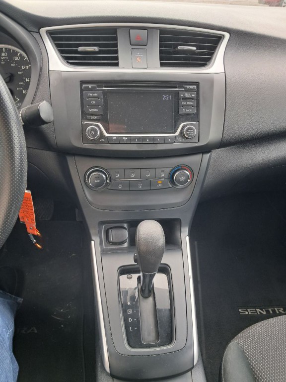 2018 Nissan Sentra Image 6