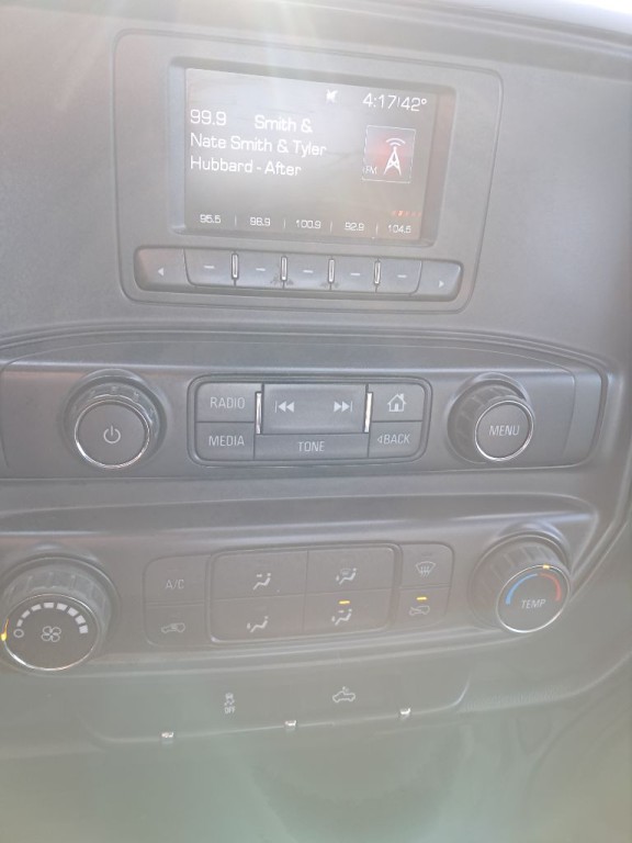 2016 GMC Sierra Image 3