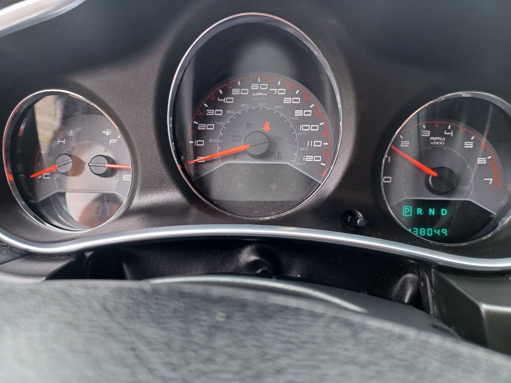 2011 Dodge Avenger Image 4